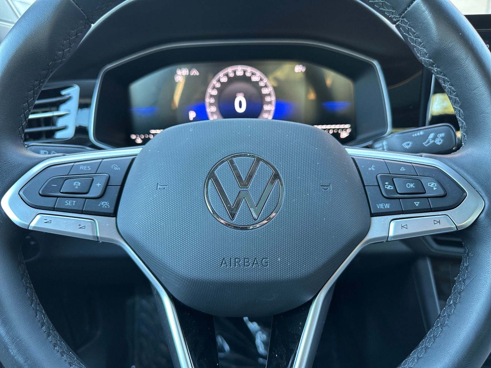 Thumbnail: 2025 Volkswagen Jetta - 4