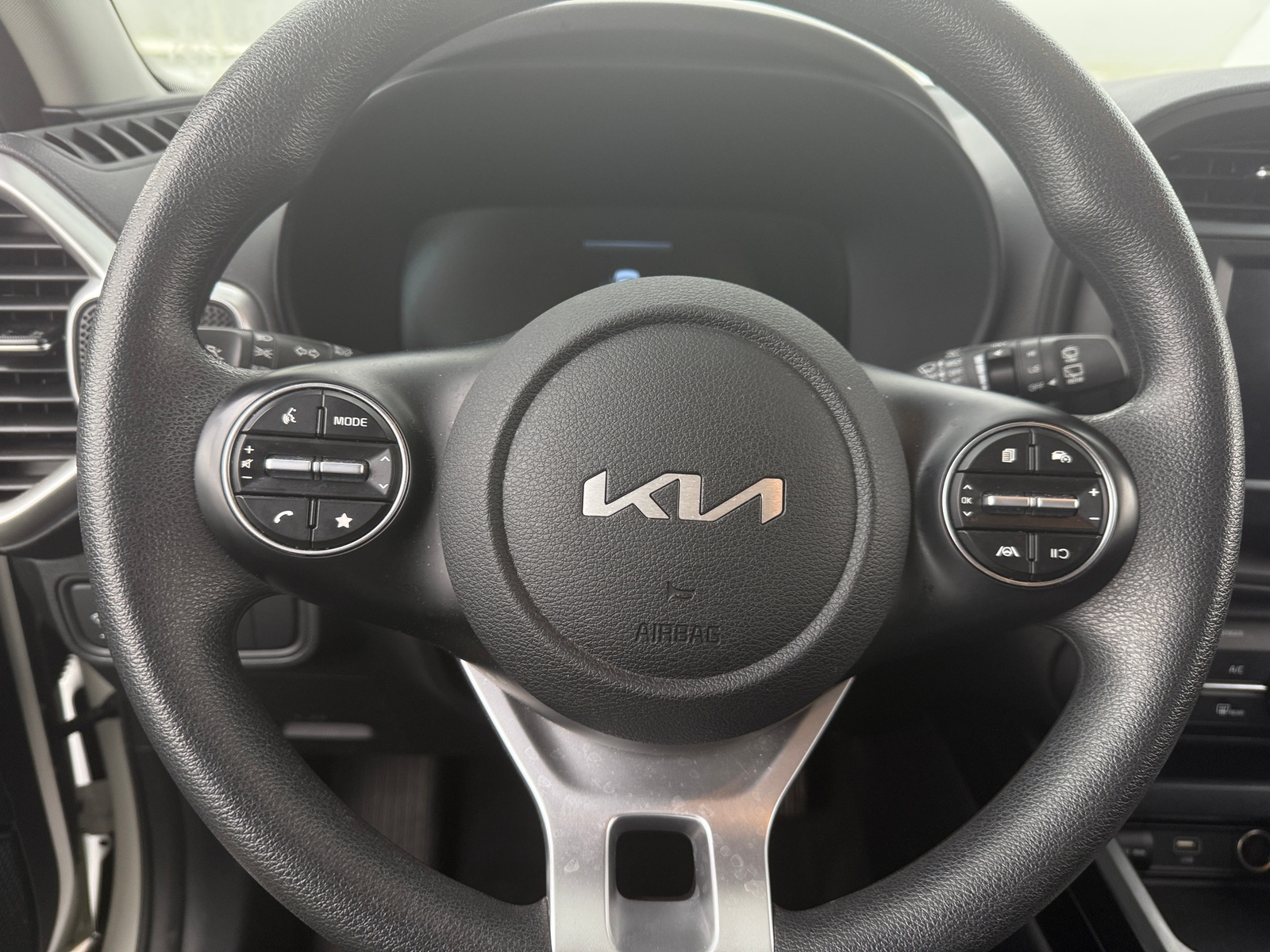 Thumbnail: 2024 Kia Soul - 5