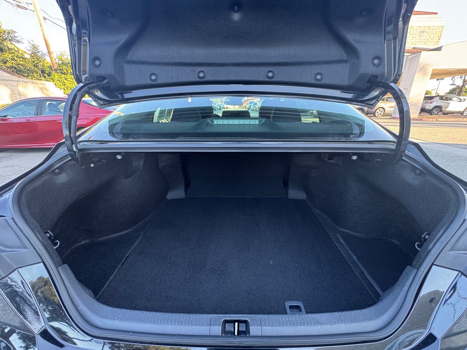 Thumbnail: 2025 Toyota Camry - 6