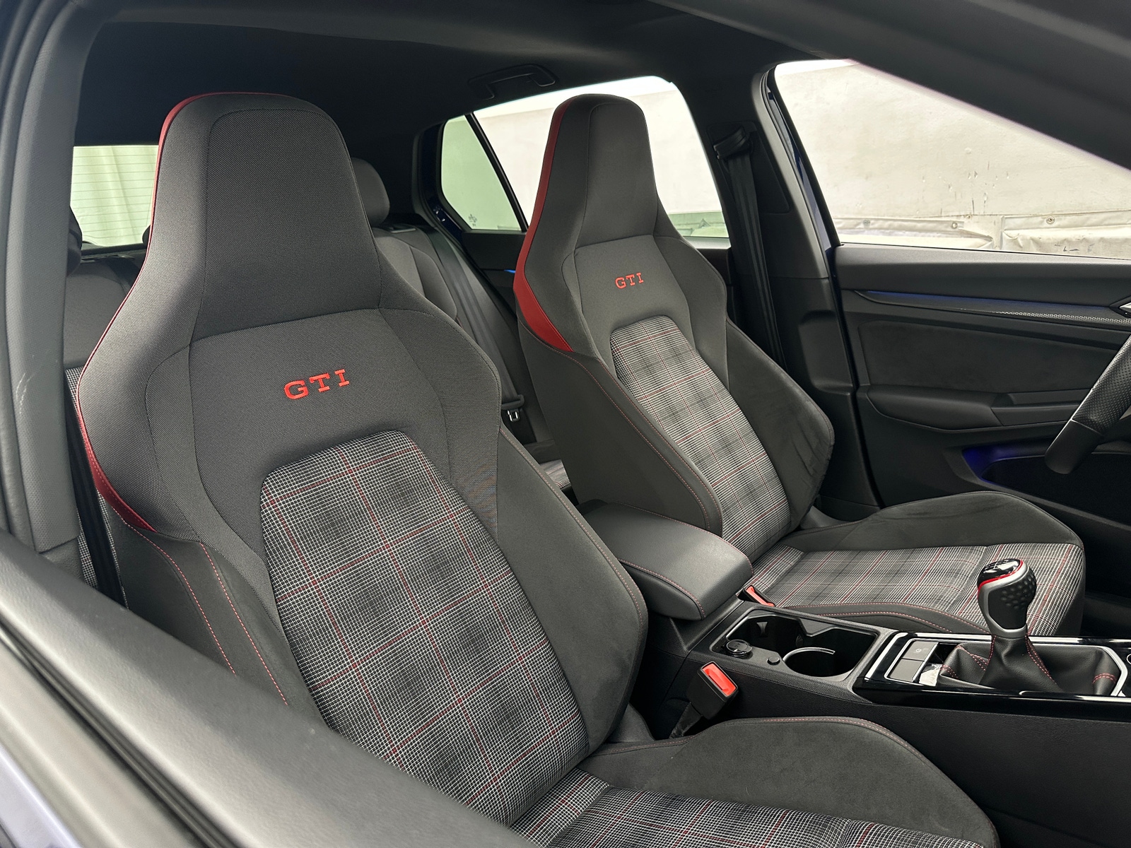 Thumbnail: 2024 Volkswagen Golf - 2