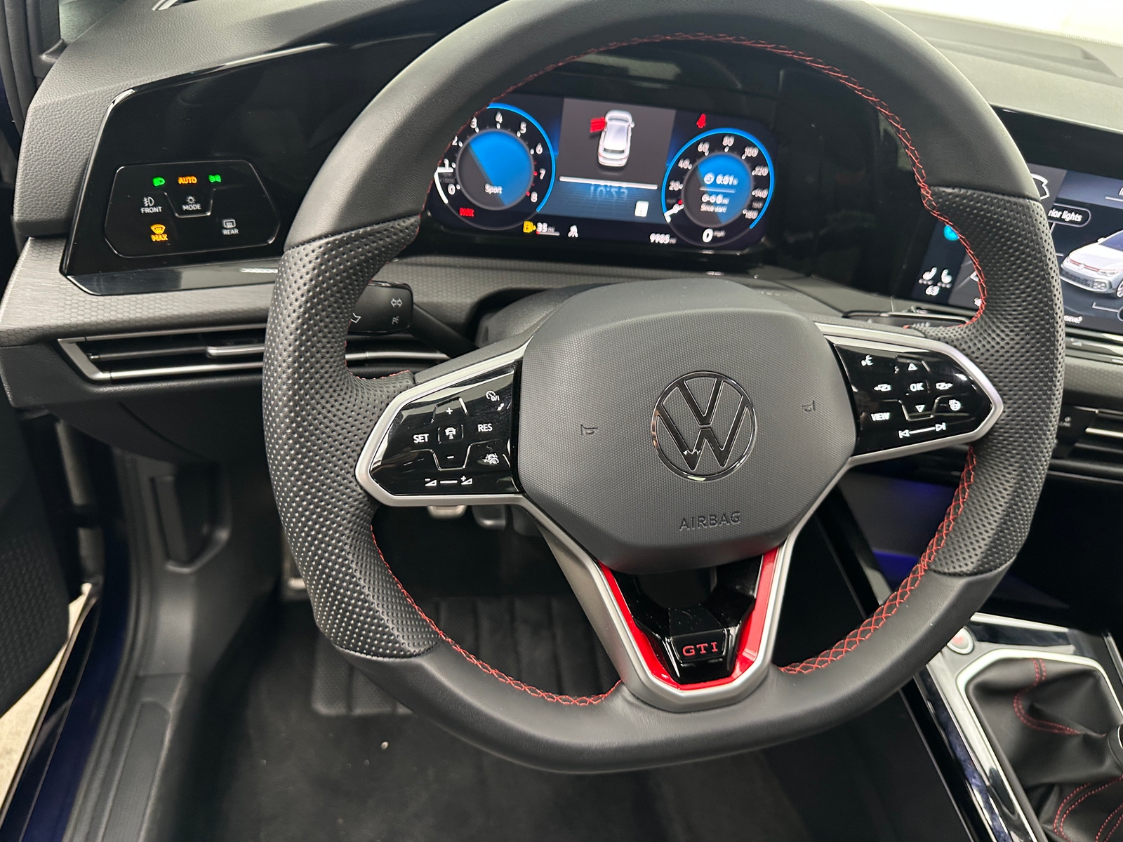 Thumbnail: 2024 Volkswagen Golf - 5