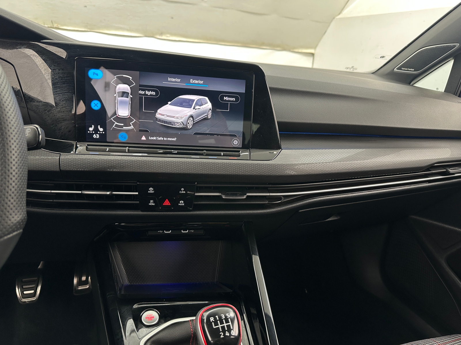 Thumbnail: 2024 Volkswagen Golf - 4