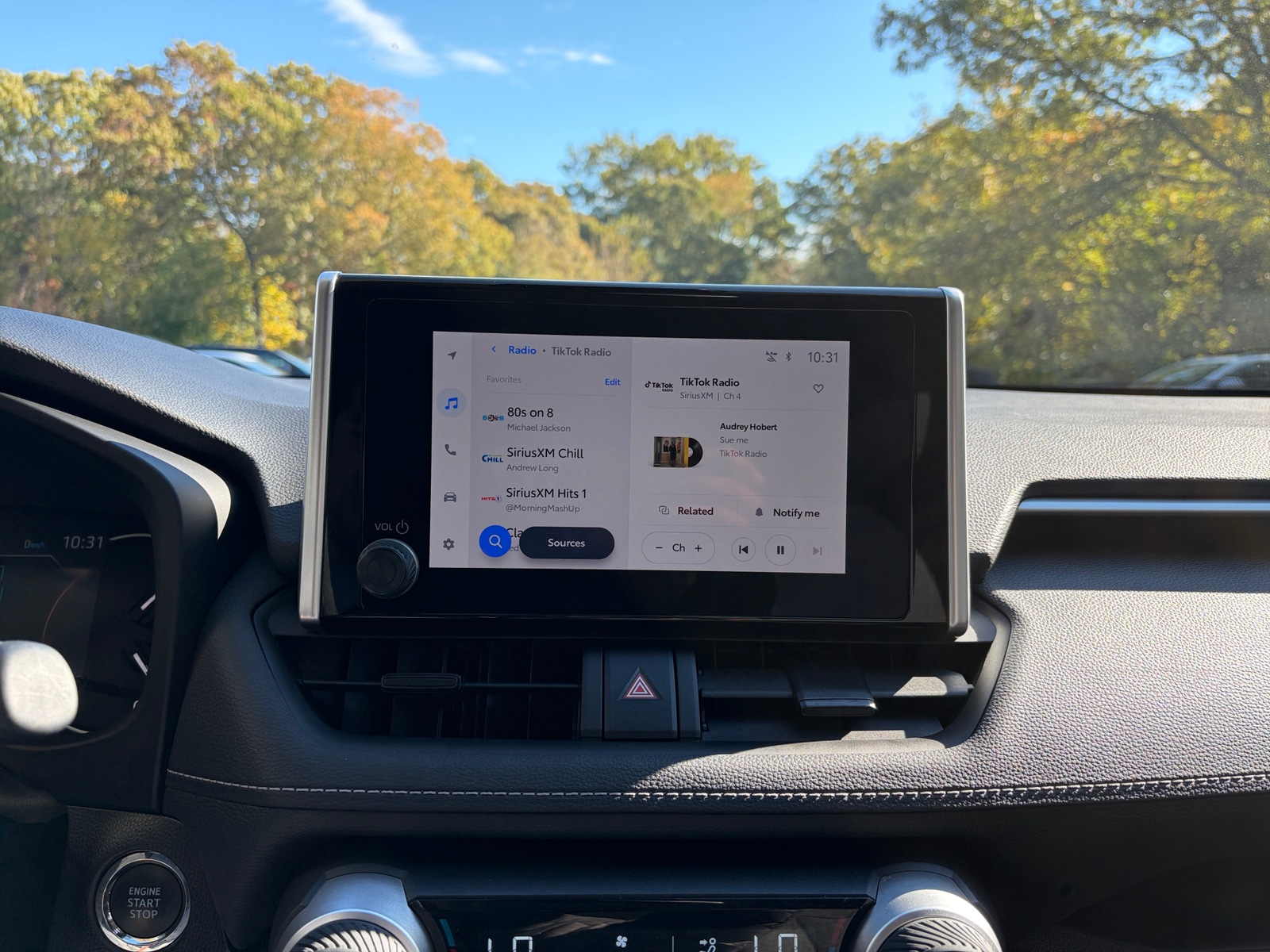 Thumbnail: 2025 Toyota RAV4 - 4