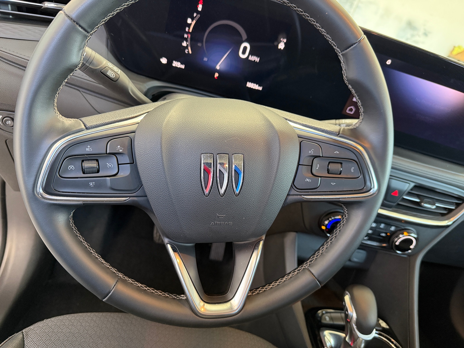 Thumbnail: 2025 Buick Encore GX - 5