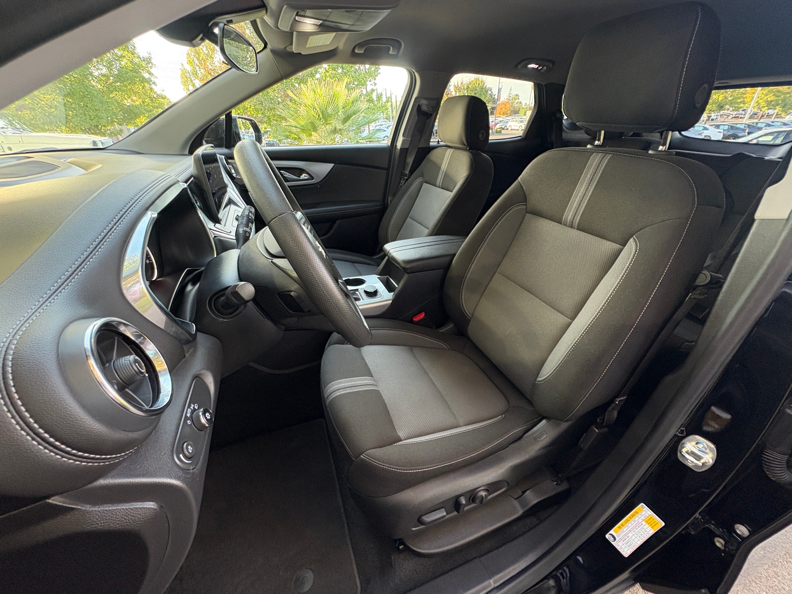 Thumbnail: 2025 Chevrolet Blazer - 2