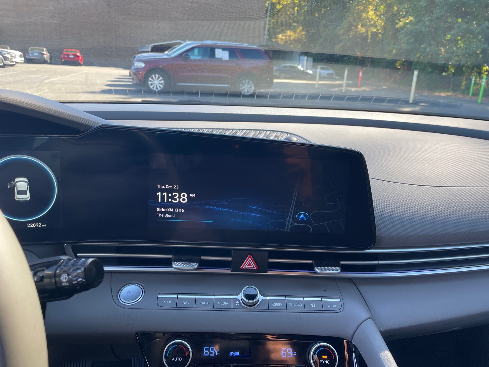 Thumbnail: 2025 Hyundai Elantra - 4