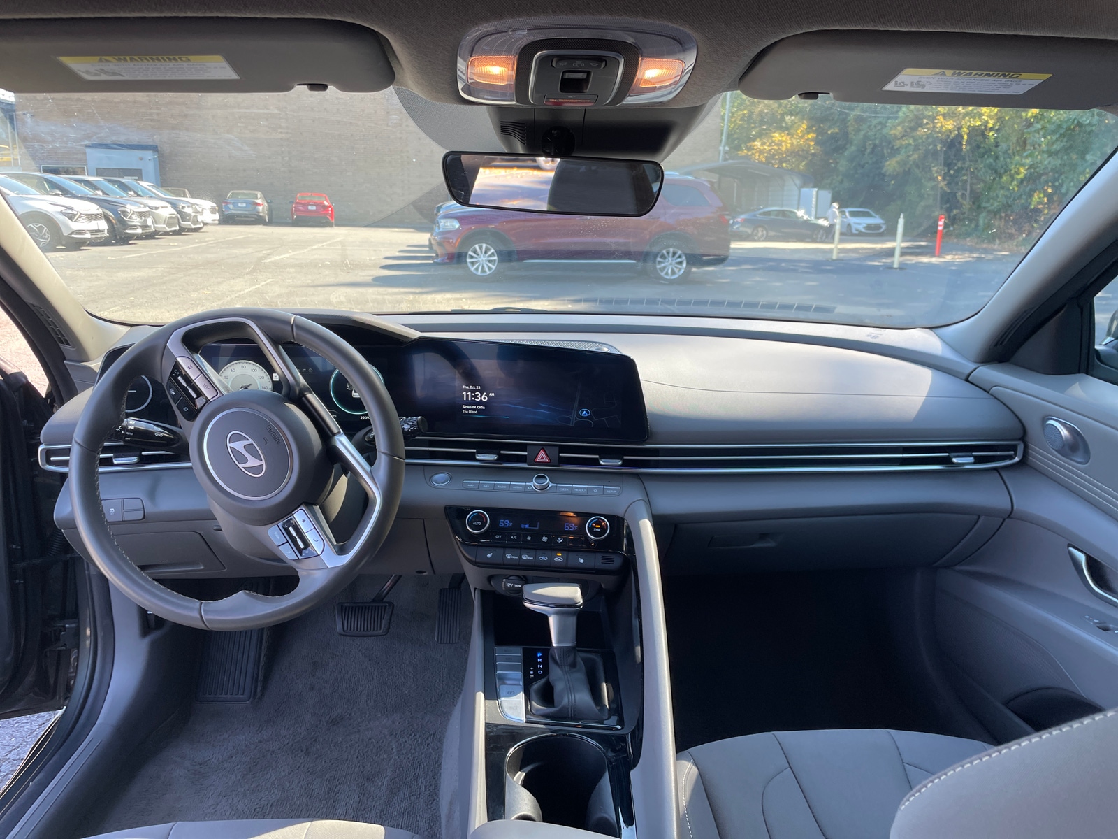 Thumbnail: 2025 Hyundai Elantra - 3