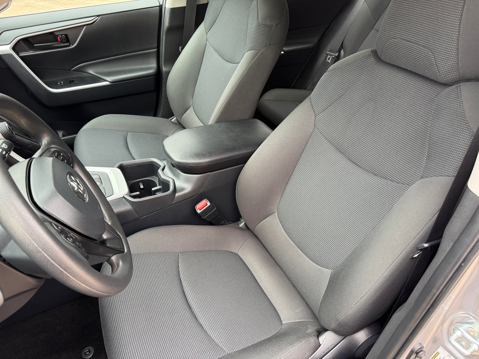 Thumbnail: 2025 Toyota RAV4 - 2