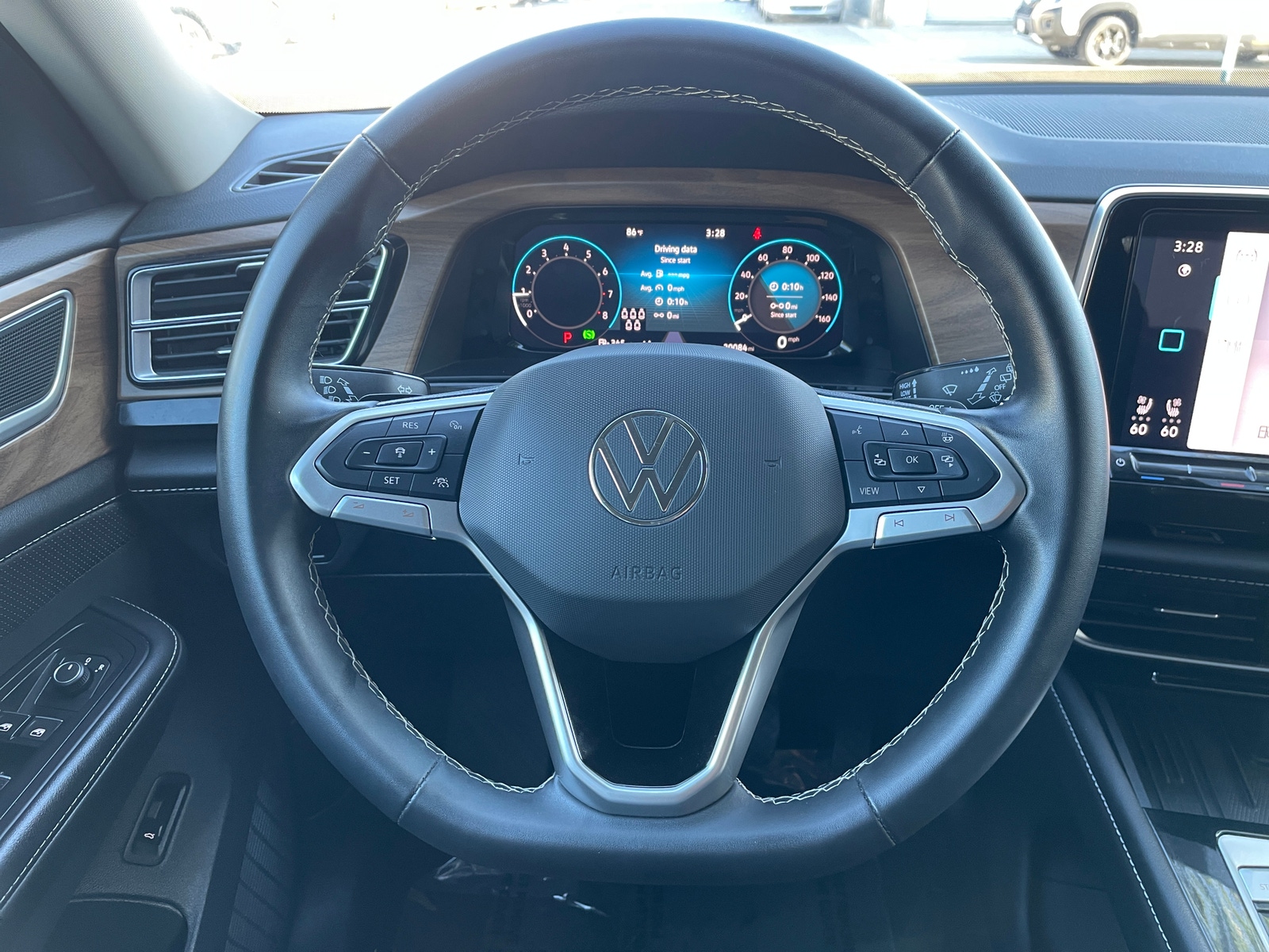 Thumbnail: 2025 Volkswagen Atlas - 5