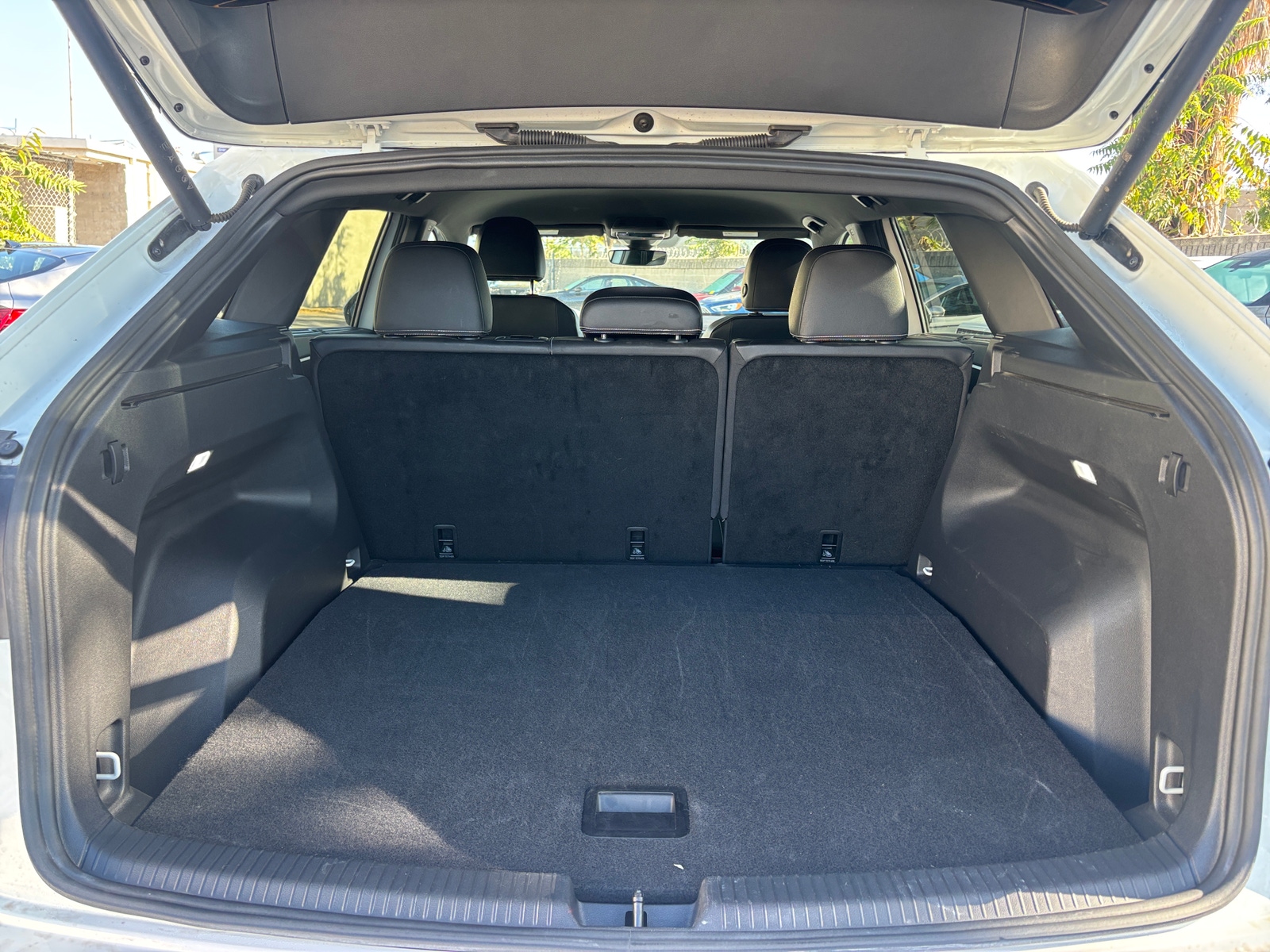 Thumbnail: 2025 Volkswagen Atlas - 5