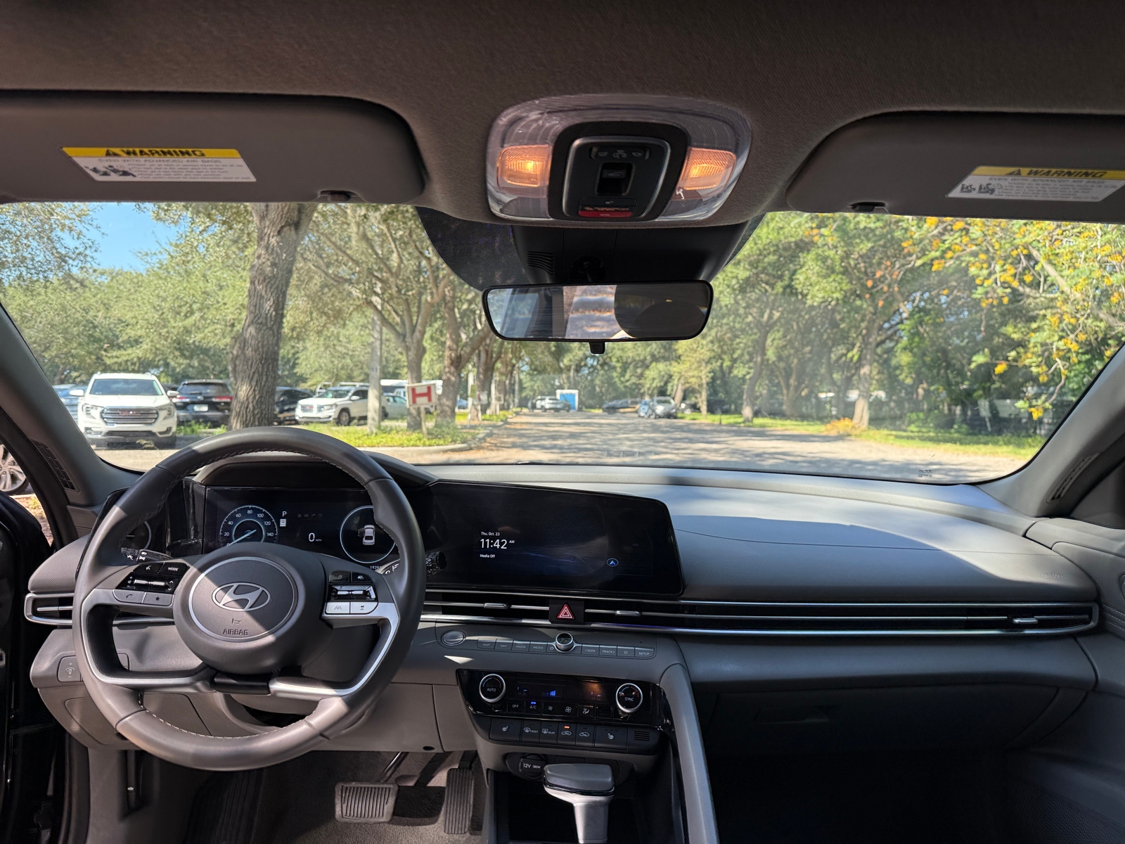 Thumbnail: 2025 Hyundai Elantra - 3