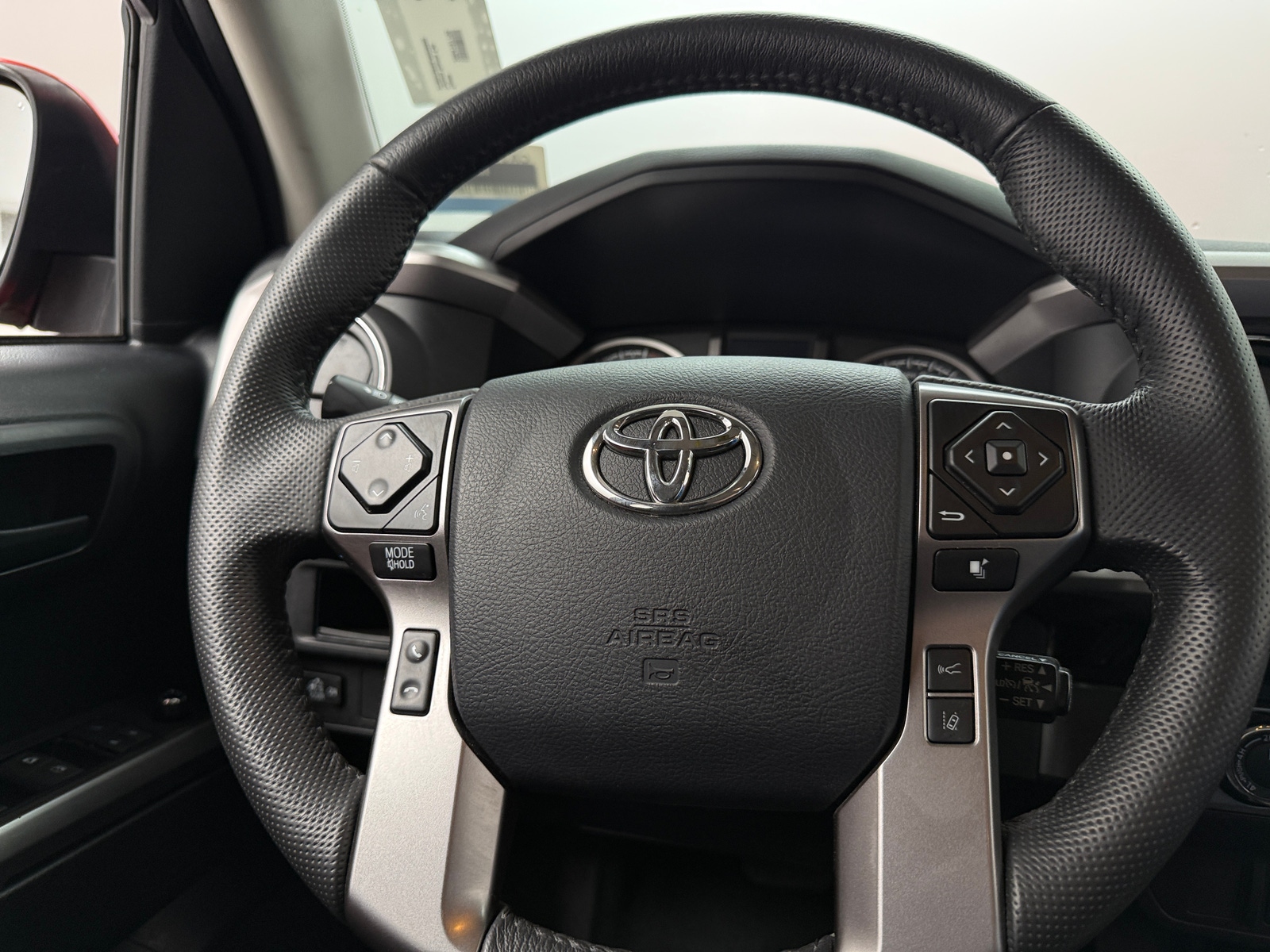 Thumbnail: 2018 Toyota Tacoma - 5