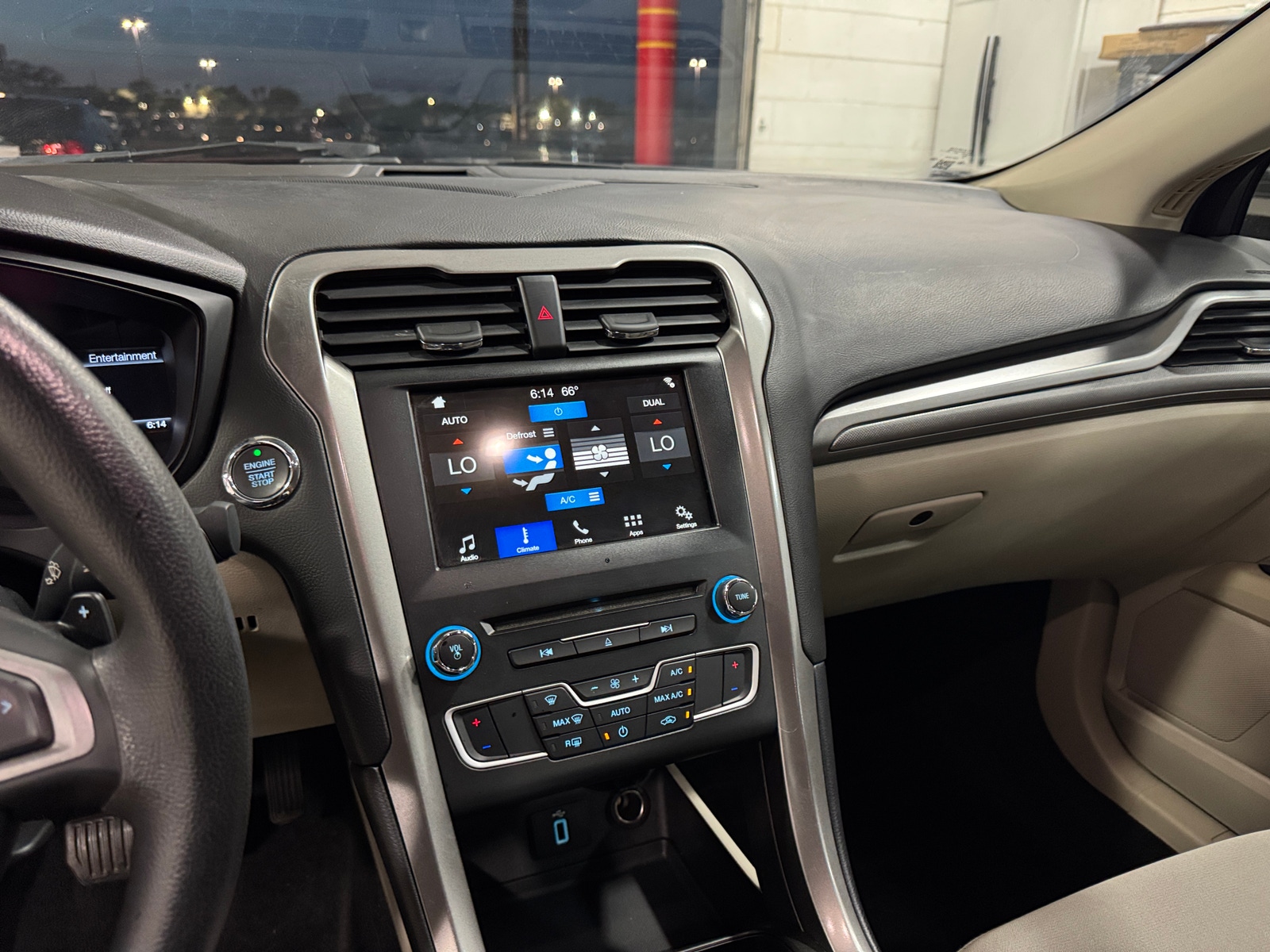 Thumbnail: 2018 Ford Fusion - 4