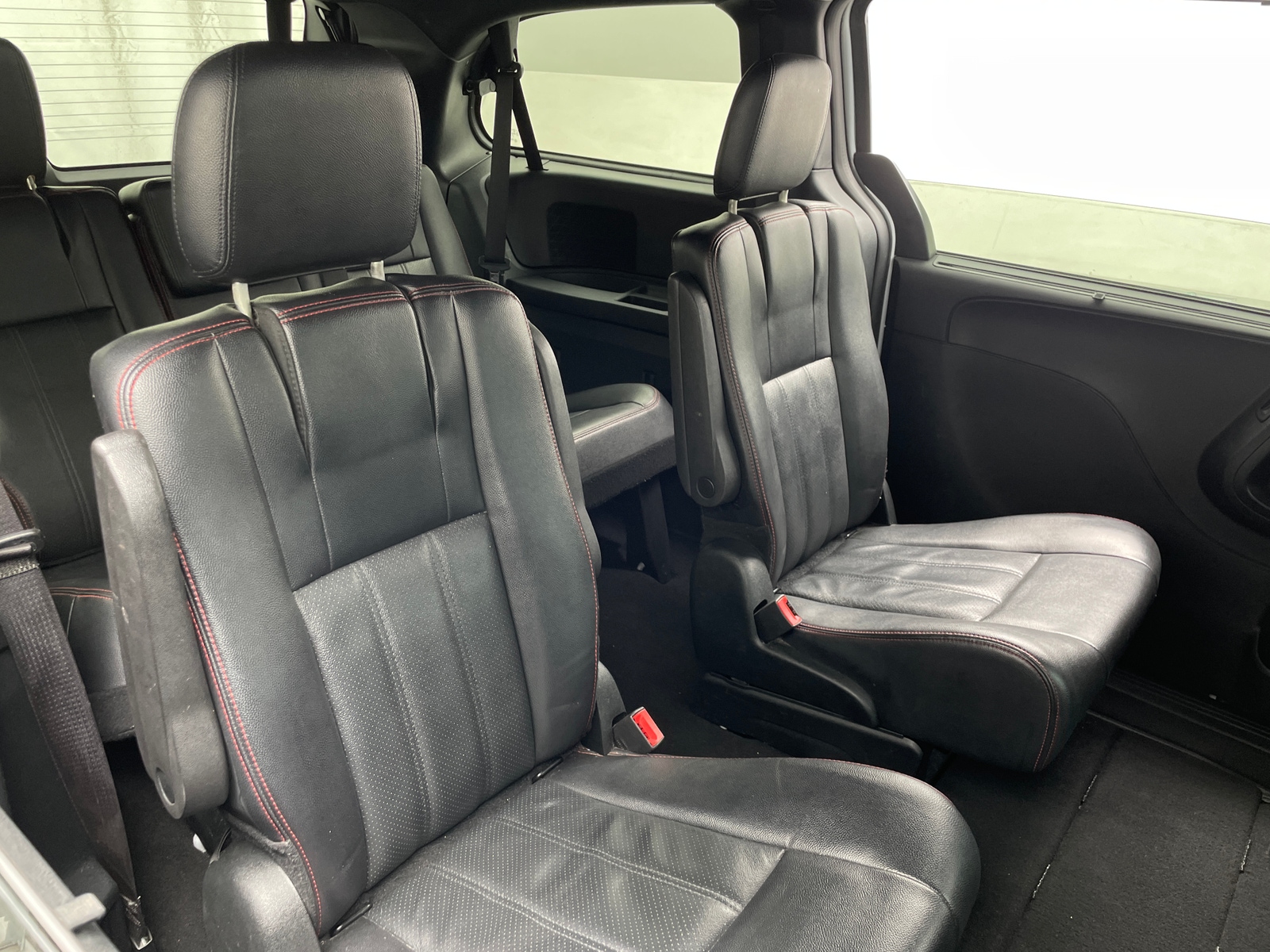 Thumbnail: 2018 Dodge Grand Caravan - 5