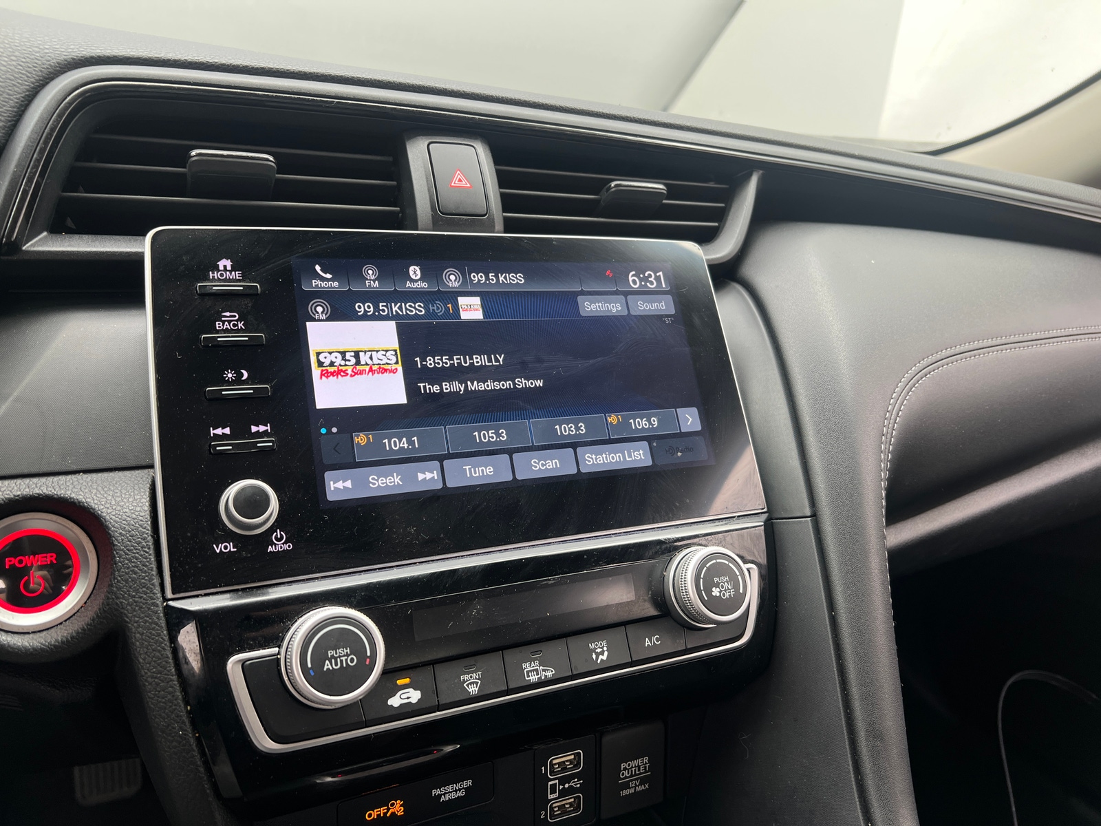 Thumbnail: 2022 Honda Insight - 4