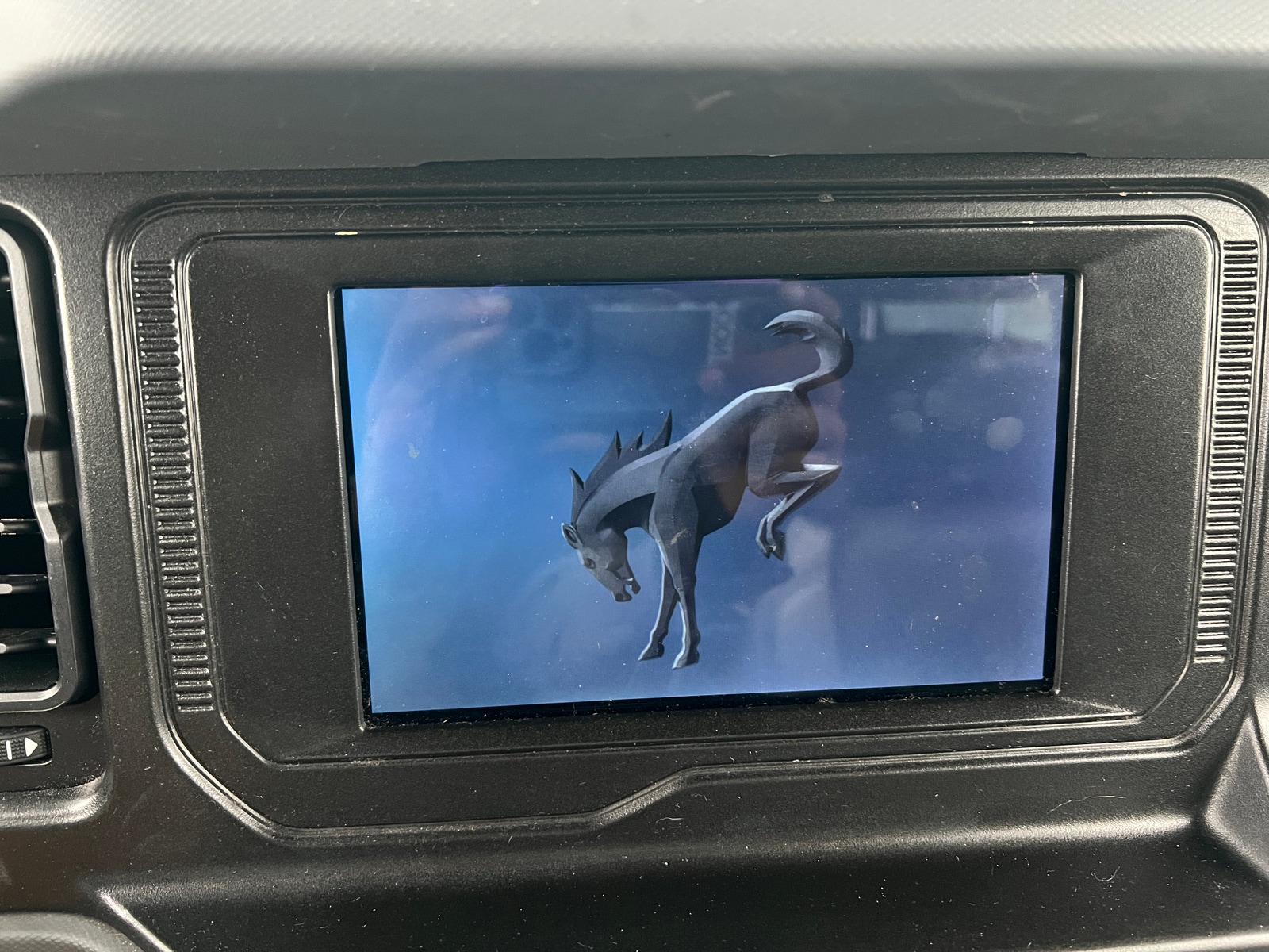 Thumbnail: 2022 Ford Bronco - 3