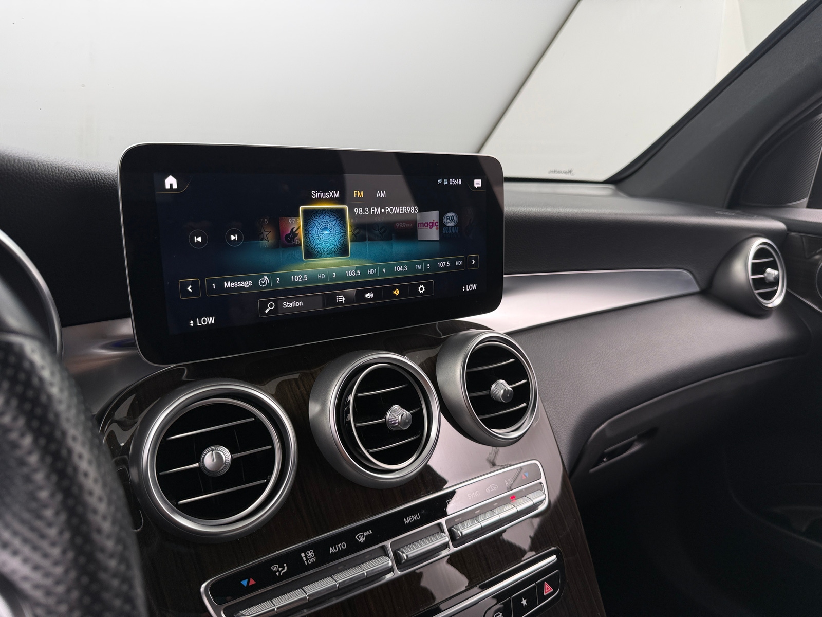 Thumbnail: 2021 Mercedes-Benz GLC - 3