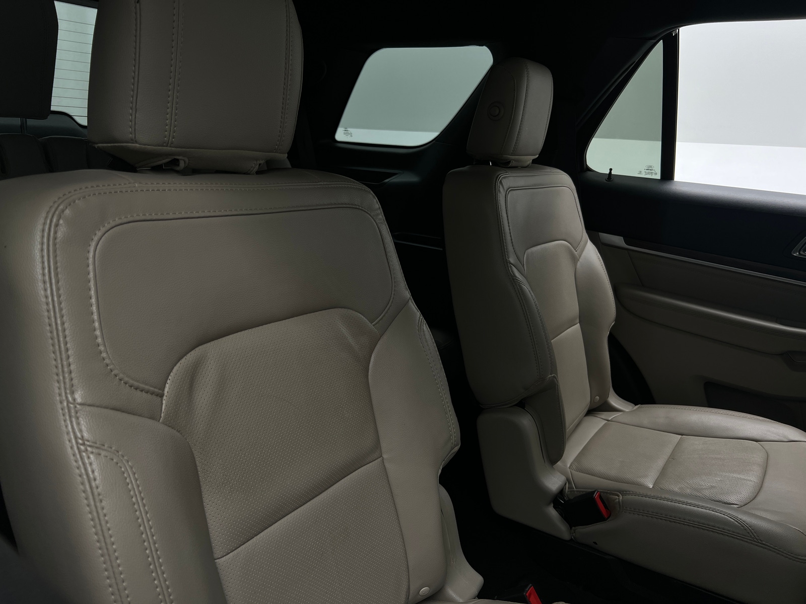 Thumbnail: 2018 Ford Explorer - 5