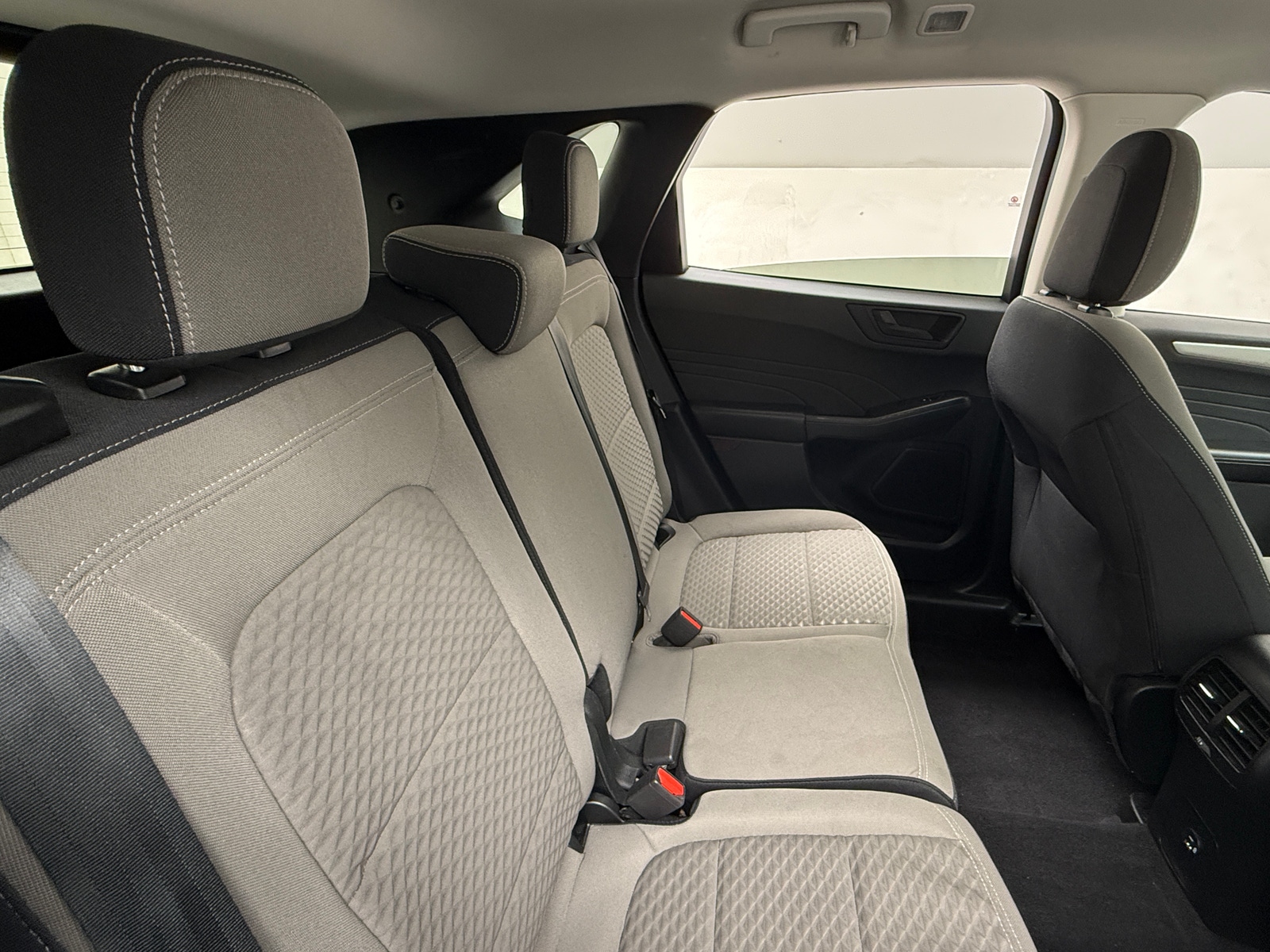 Thumbnail: 2022 Ford Escape - 6