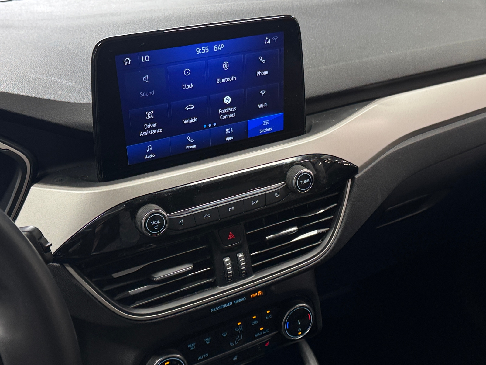 Thumbnail: 2022 Ford Escape - 4