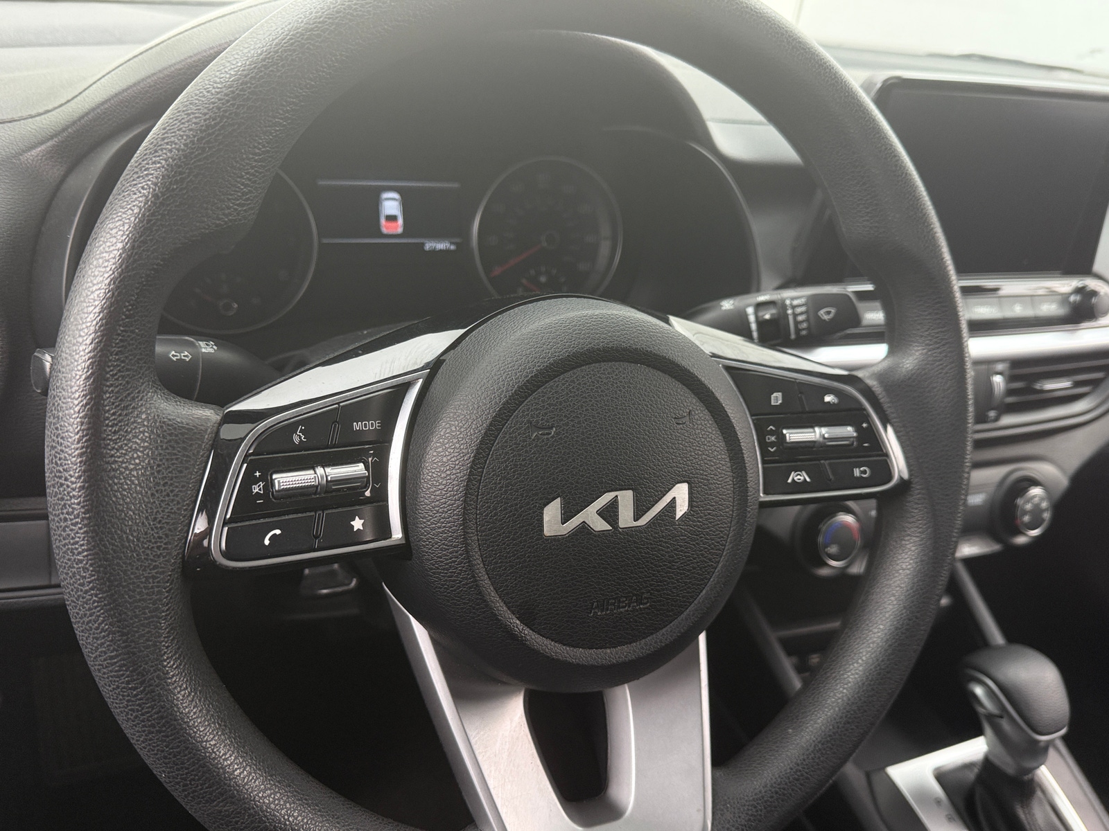 Thumbnail: 2024 Kia Forte - 5