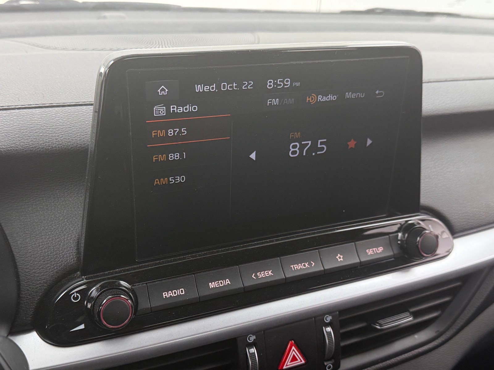 Thumbnail: 2024 Kia Forte - 4