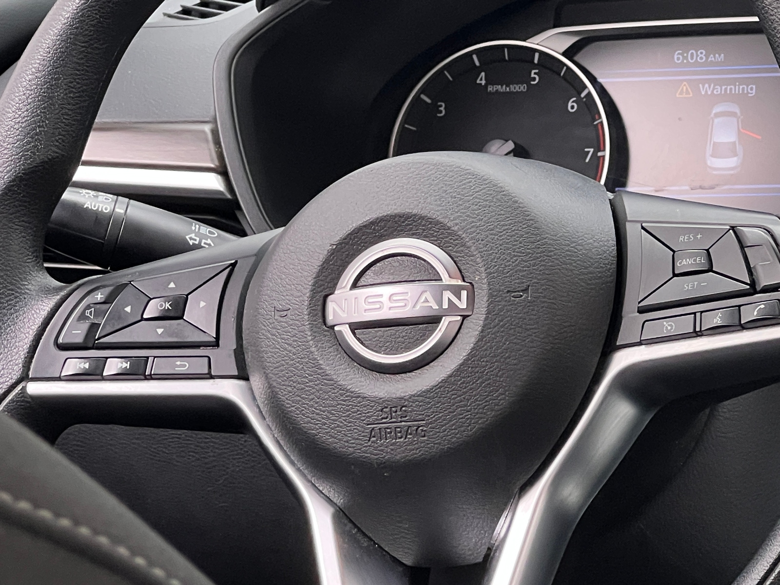 Thumbnail: 2023 Nissan Altima - 5