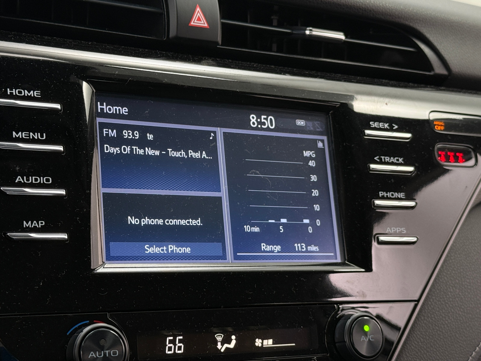 Thumbnail: 2019 Toyota Camry - 3