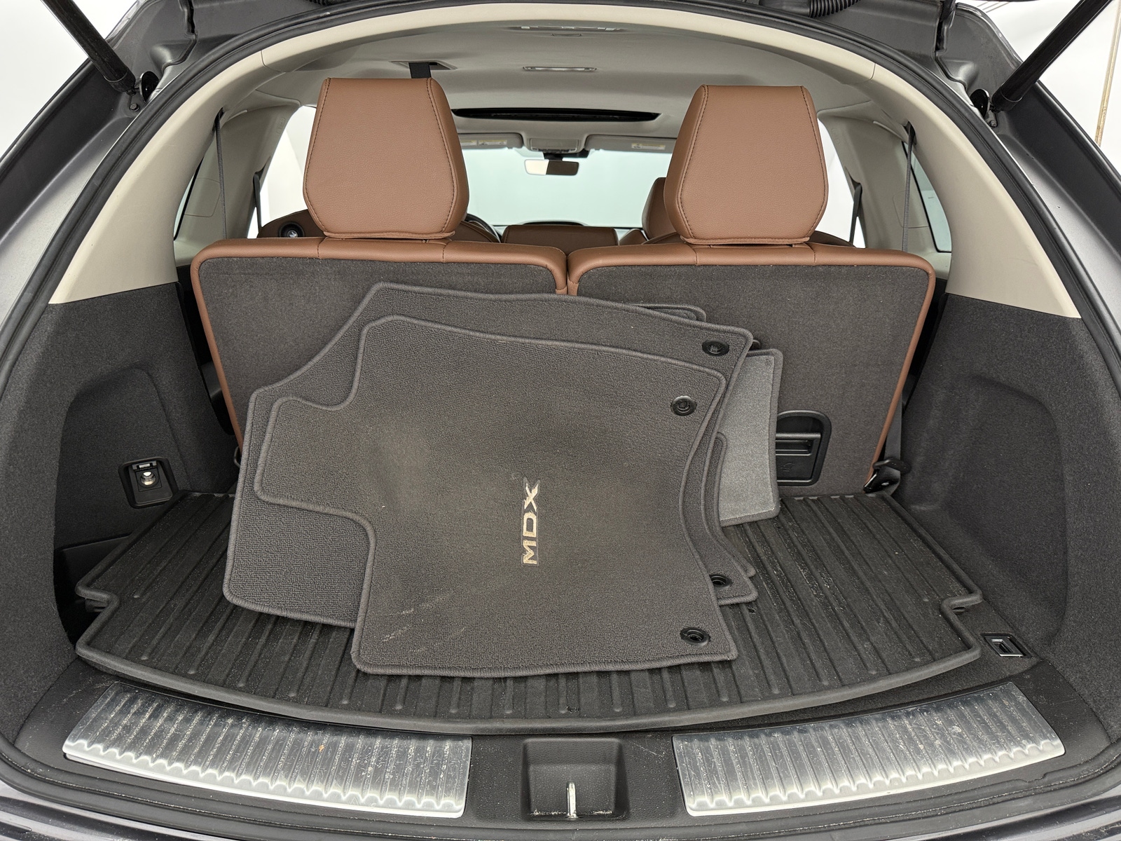 Thumbnail: 2019 Acura MDX - 6