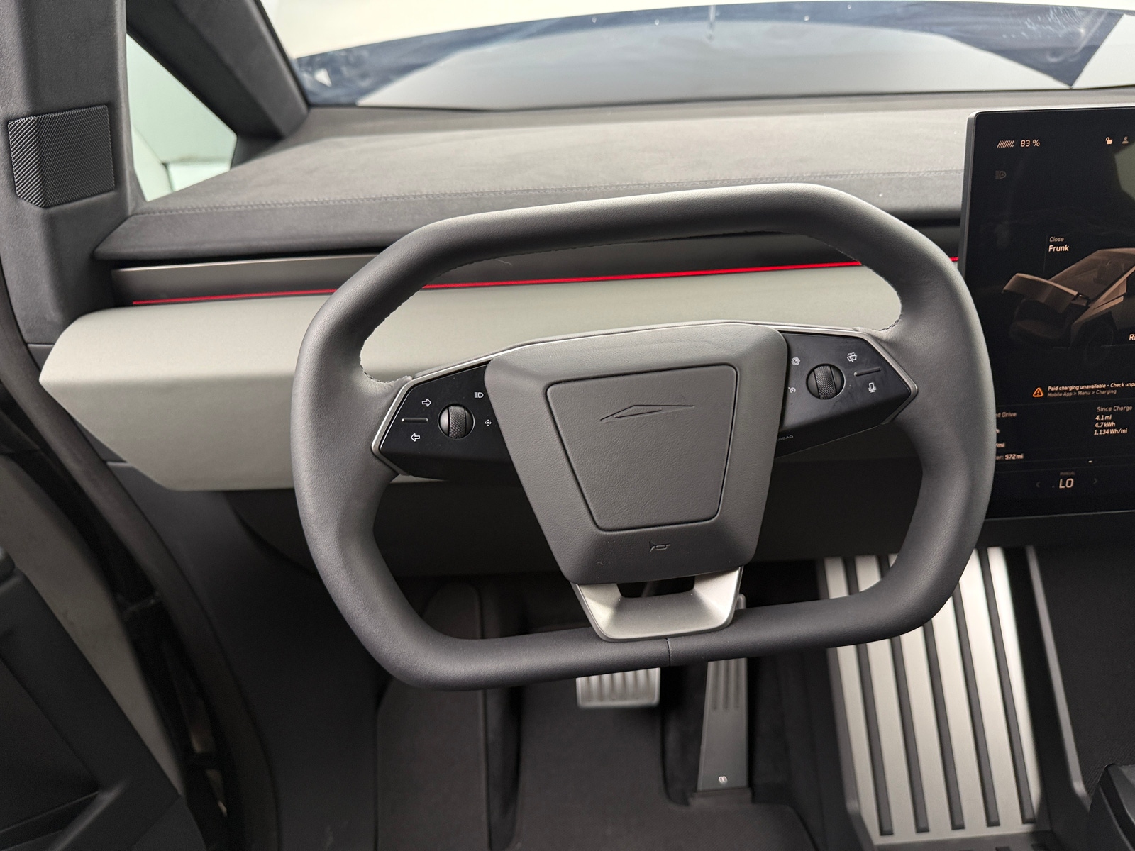 Thumbnail: 2025 Tesla Cybertruck - 5