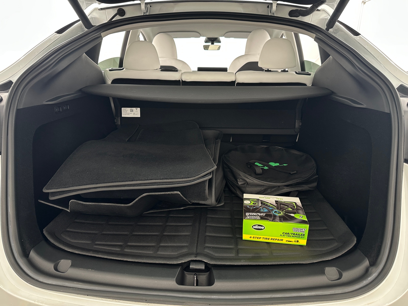 Thumbnail: 2023 Tesla Model Y - 6