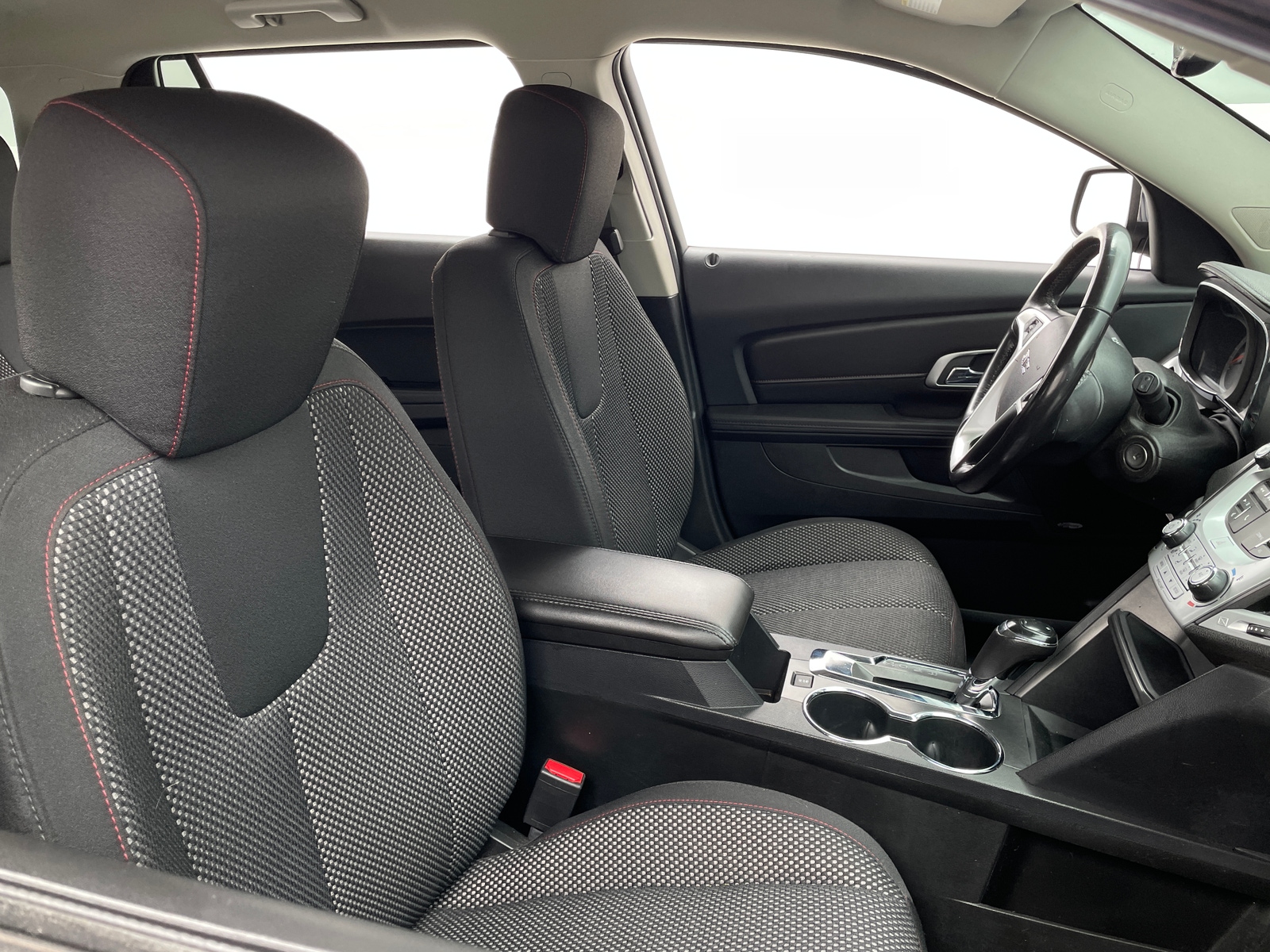 Thumbnail: 2017 GMC Terrain - 2