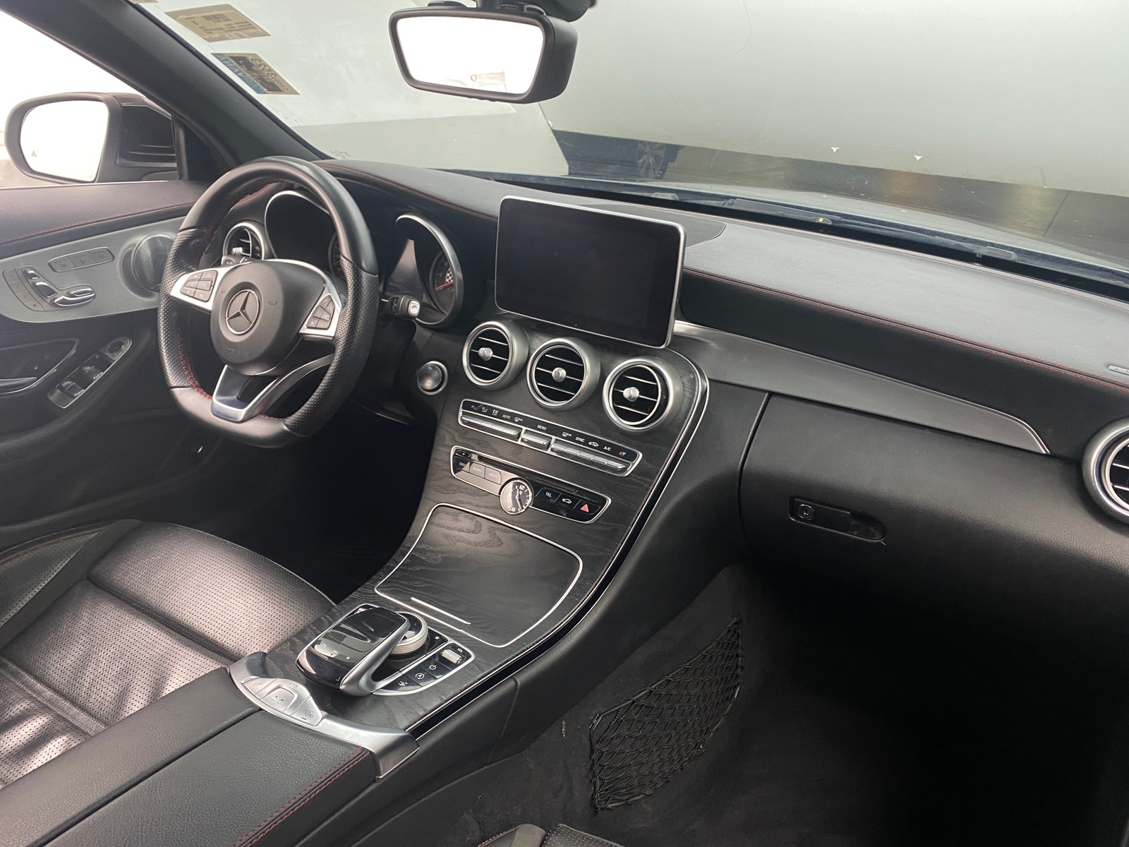 Thumbnail: 2017 Mercedes-Benz C-Class - 2