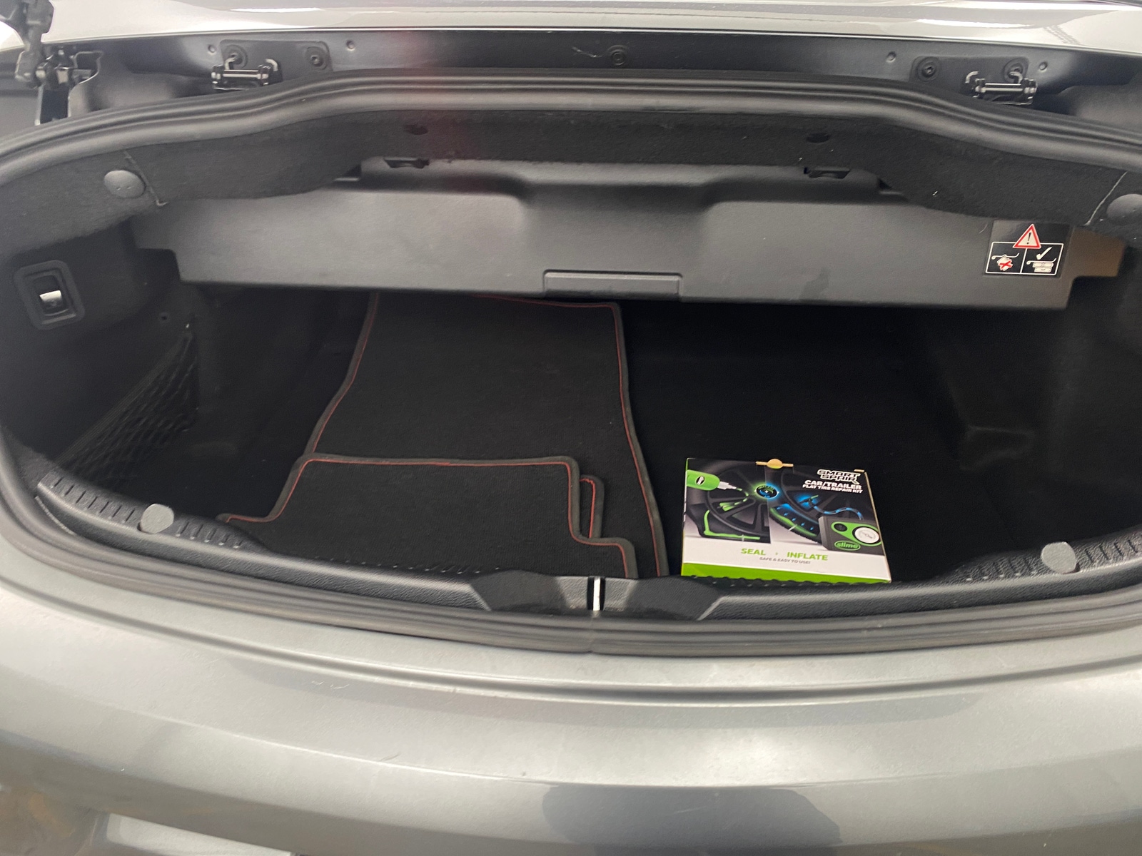 Thumbnail: 2017 Mercedes-Benz C-Class - 6