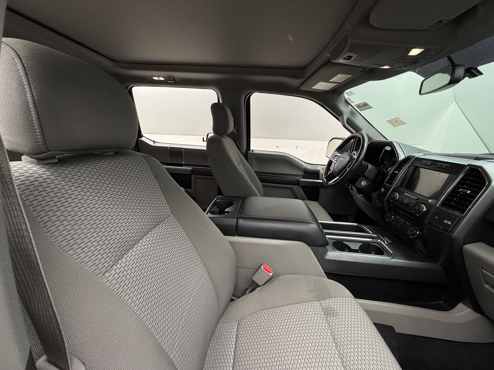 Thumbnail: 2017 Ford Econoline - 2