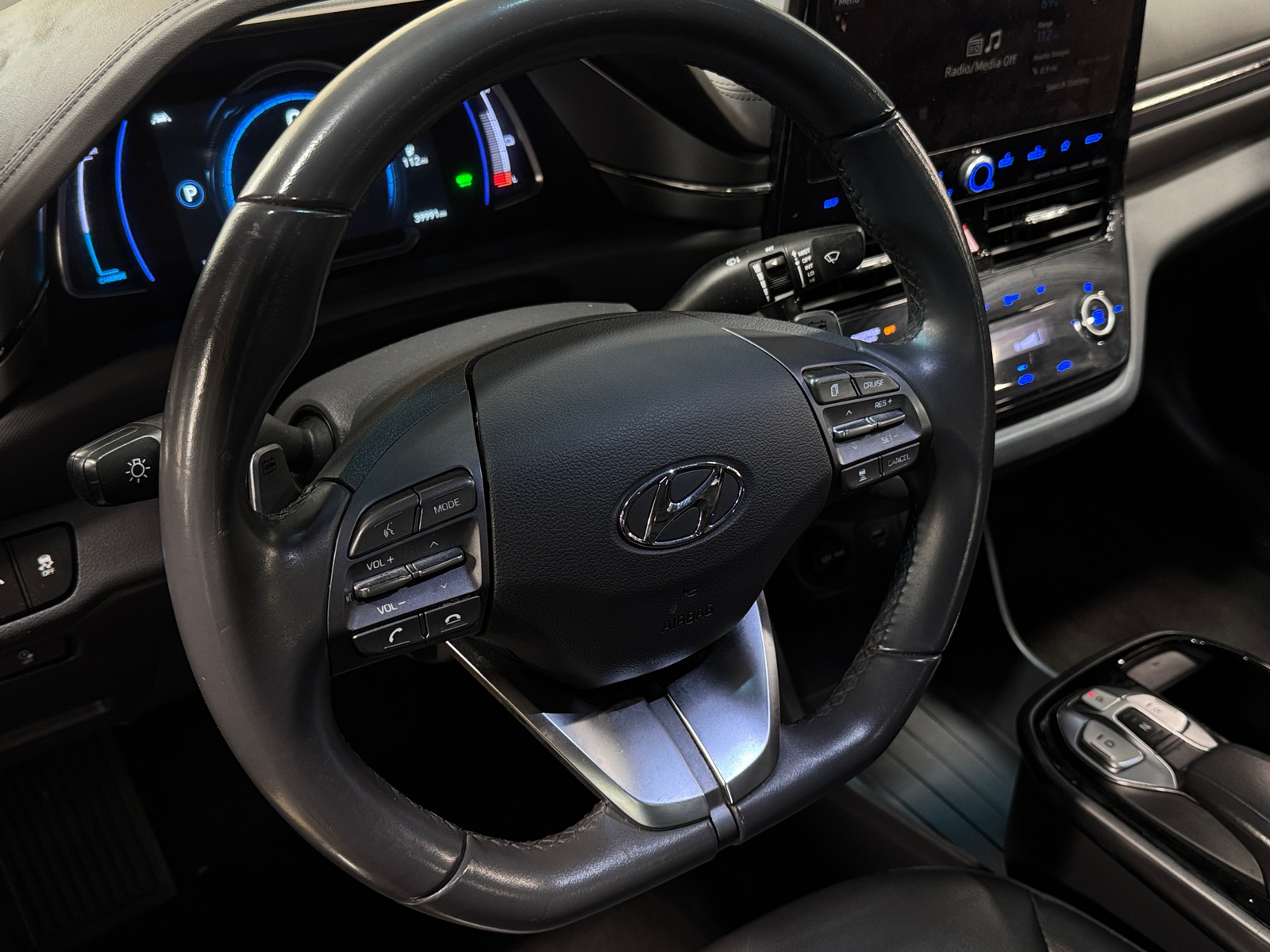 Thumbnail: 2020 Hyundai Ioniq - 4
