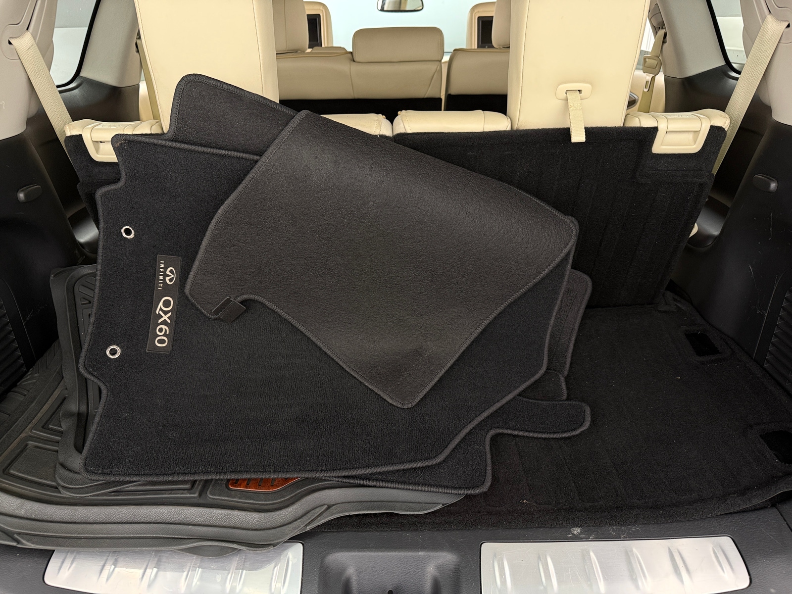 Thumbnail: 2015 INFINITI QX60 - 6