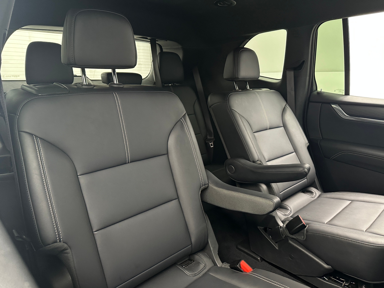 Thumbnail: 2024 GMC Acadia - 5