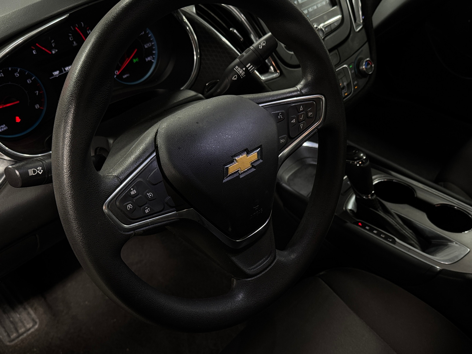 Thumbnail: 2018 Chevrolet Malibu - 5