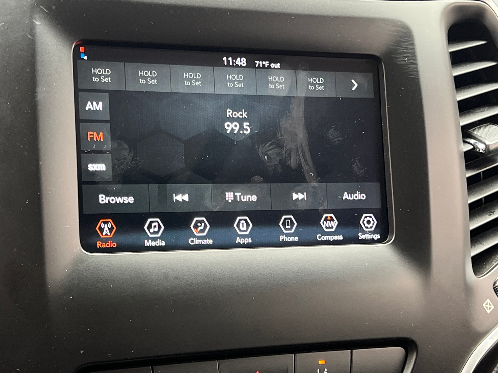 Thumbnail: 2021 Jeep Cherokee - 3