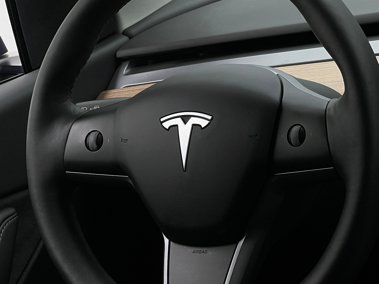 Thumbnail: 2022 Tesla Model Y - 3