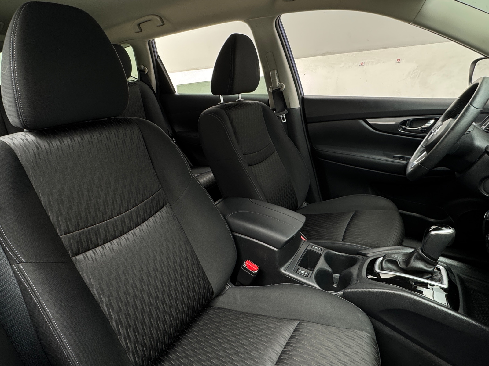 Thumbnail: 2019 Nissan Rogue - 2