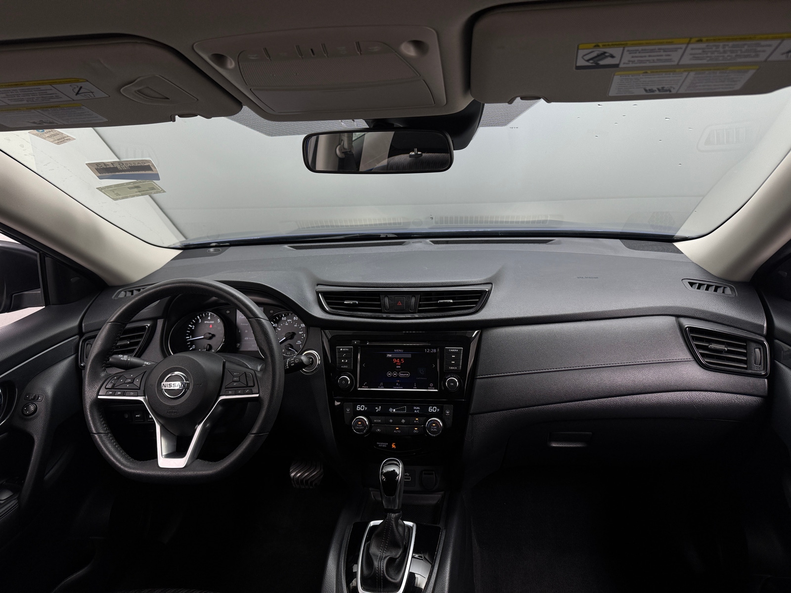 Thumbnail: 2019 Nissan Rogue - 3