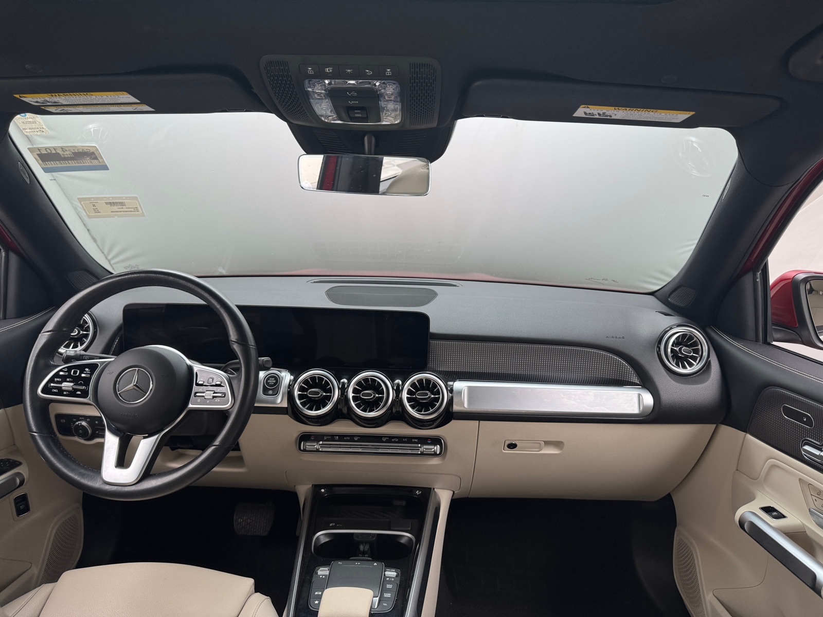 Thumbnail: 2023 Mercedes-Benz GLB - 2