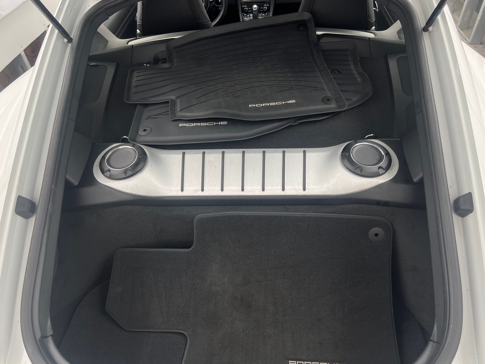 Thumbnail: 2022 Porsche 718 Cayman - 4