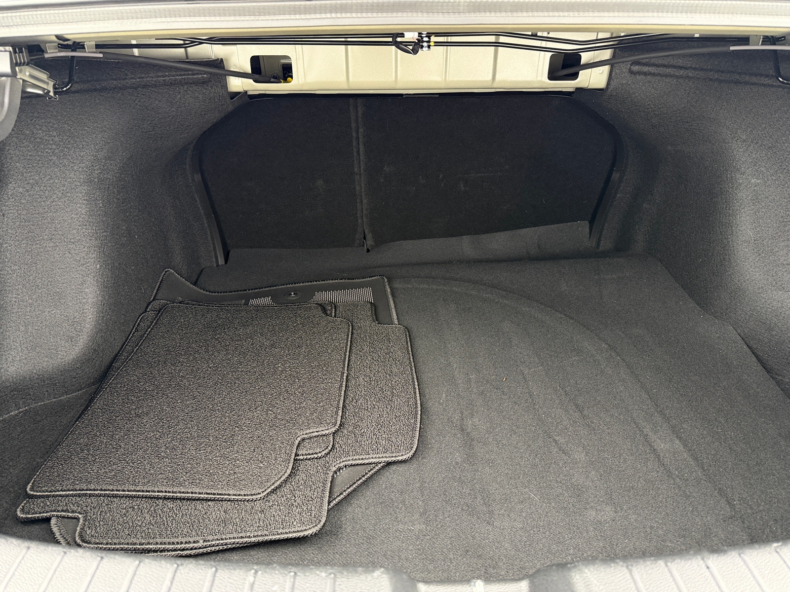 Thumbnail: 2024 Kia Forte - 7