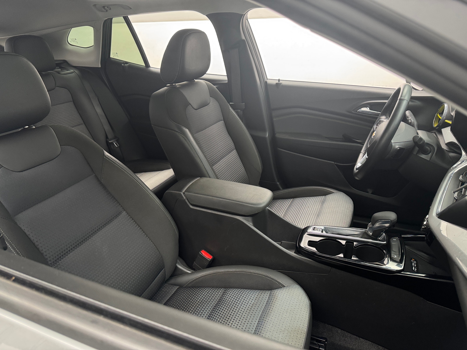 Thumbnail: 2024 Chevrolet Trax - 2