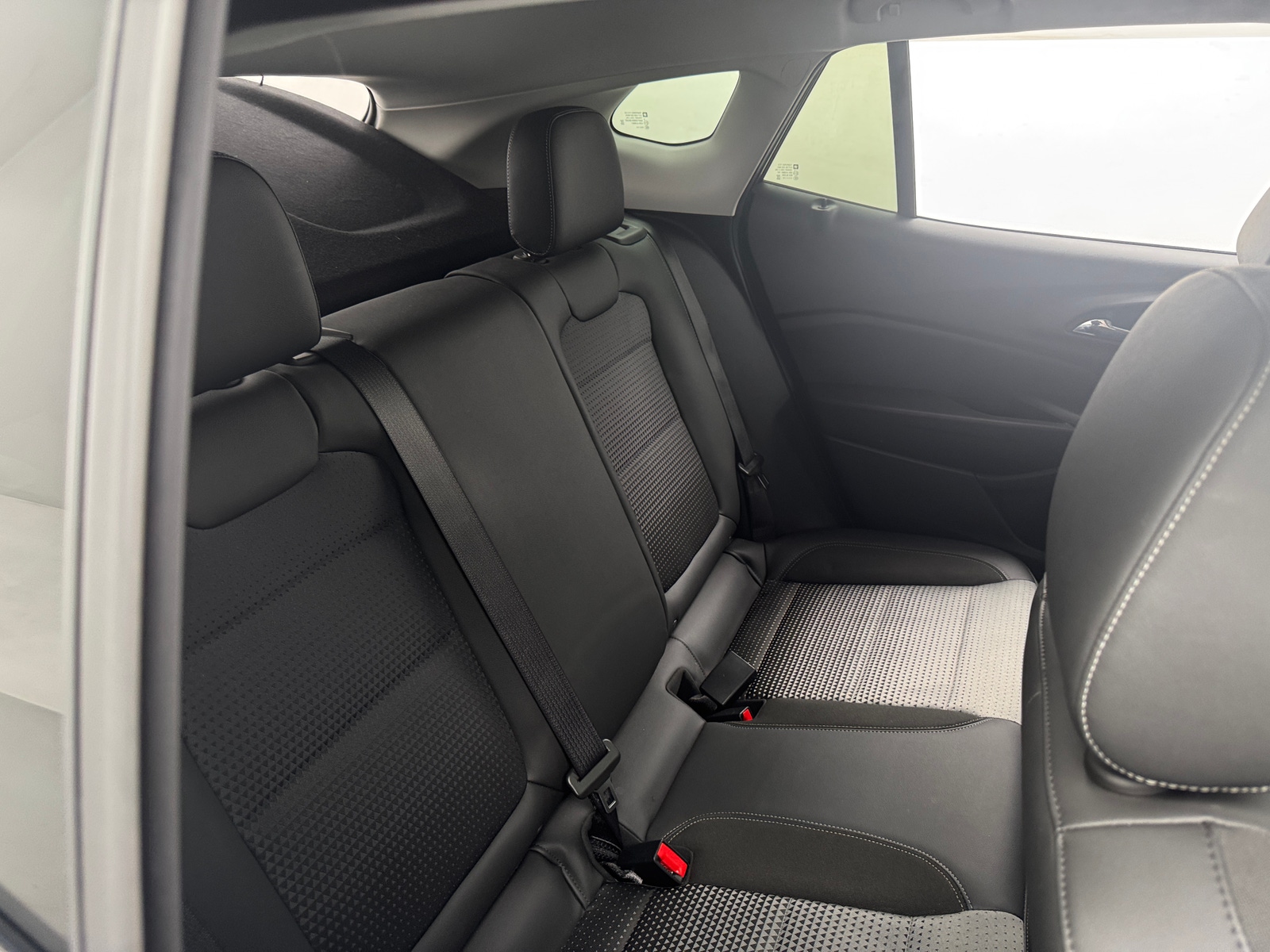 Thumbnail: 2024 Chevrolet Trax - 6