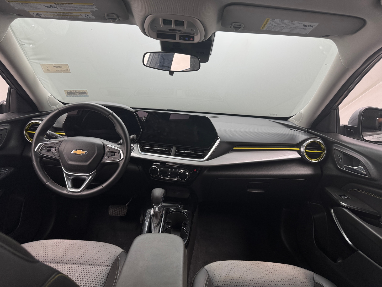 Thumbnail: 2024 Chevrolet Trax - 3