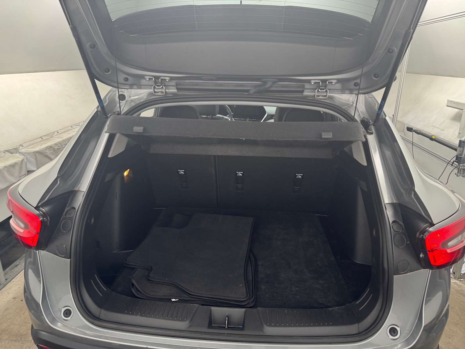 Thumbnail: 2024 Chevrolet Trax - 7